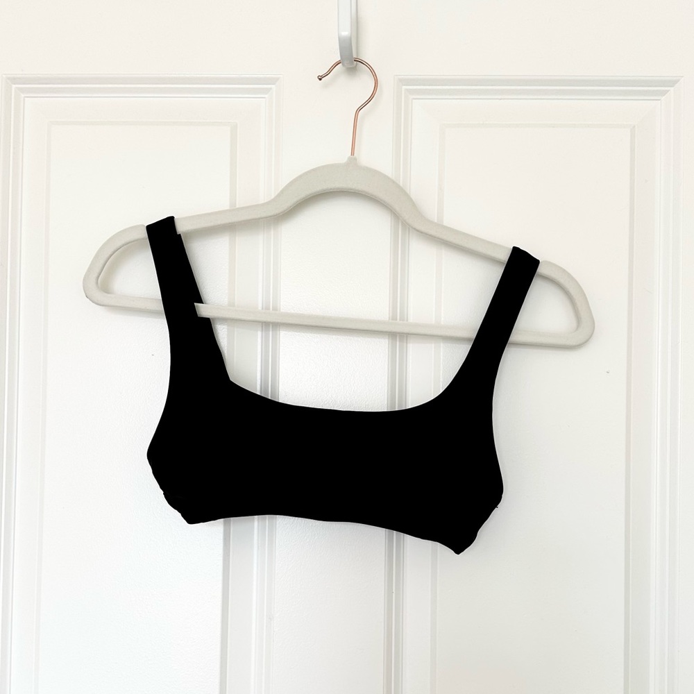 Last Chance 1/11: Scoop neck bikini top - Picture 4 of 4